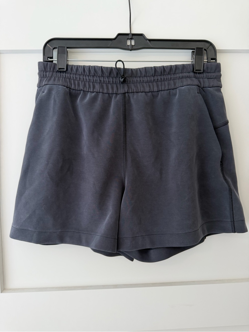 Lululemon Softstream drawstring shorts